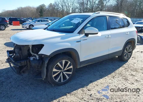 2022 Volkswagen Taos 1.5T Se из США, поврежденный, VIN 3VVPX7B29NM080082